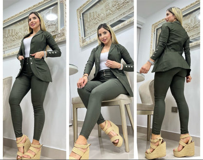 LookCompleto 💥NUEVO CONJUNTO TRIO PERFECTO💥- [PROMOCIÓN DISPONIBLE SOLO HOY]
